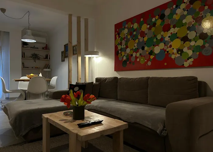 Appartement Anastasios' Artwork
