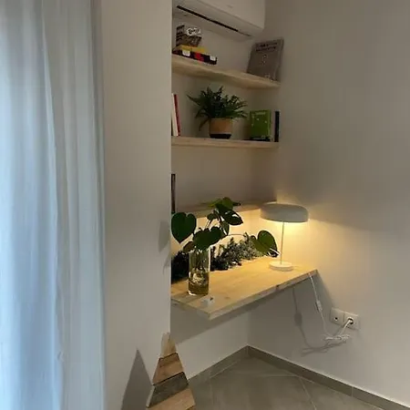 Apartman Anastasios' Artwork *